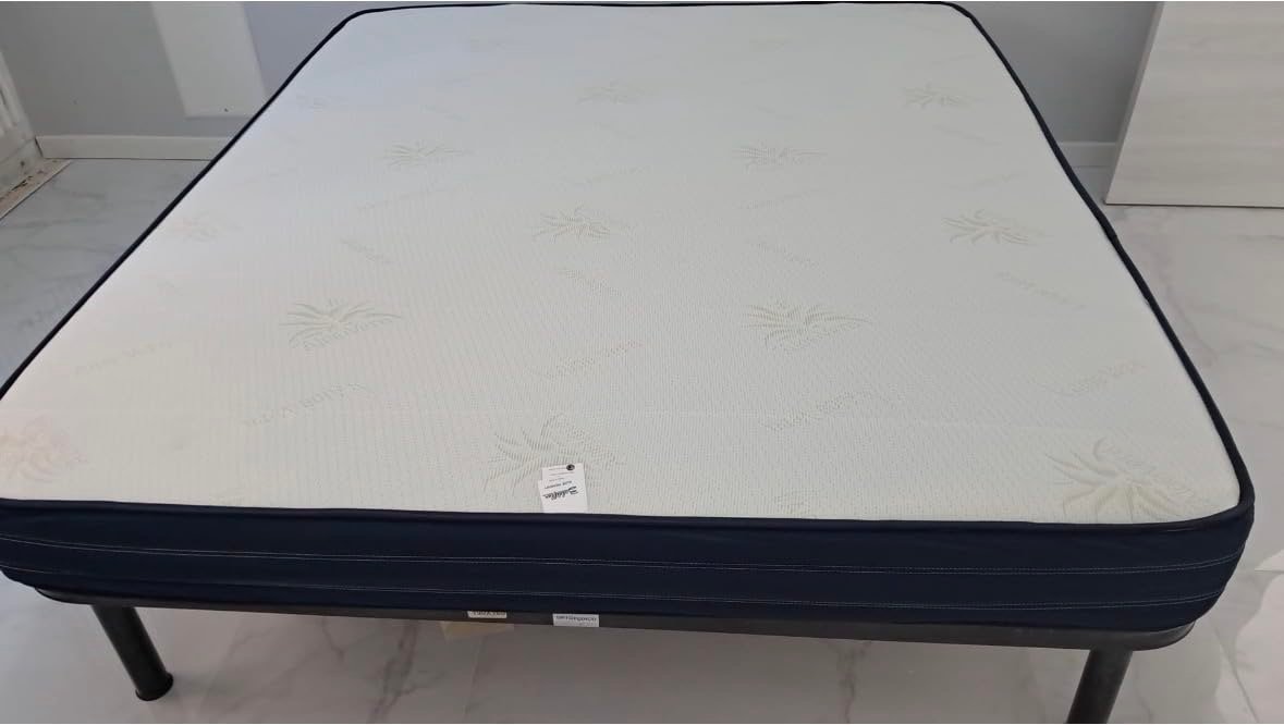Recensione cliente con foto materasso